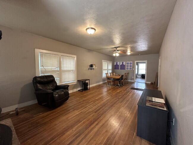 Building Photo - Spacious 2-Story Home Near Texas Tech – Al...