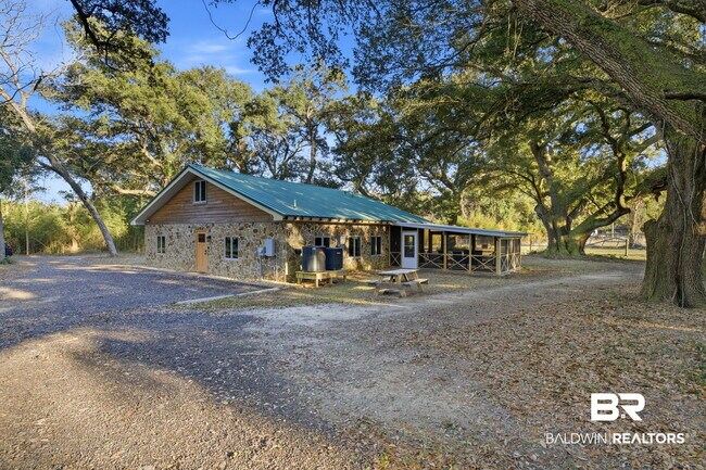 Building Photo - 27522 Burkhardt Dr