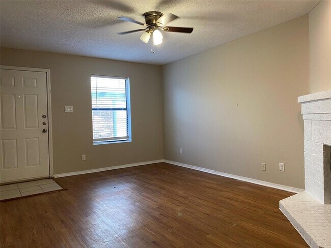 Building Photo - 3047 Olympia Drive