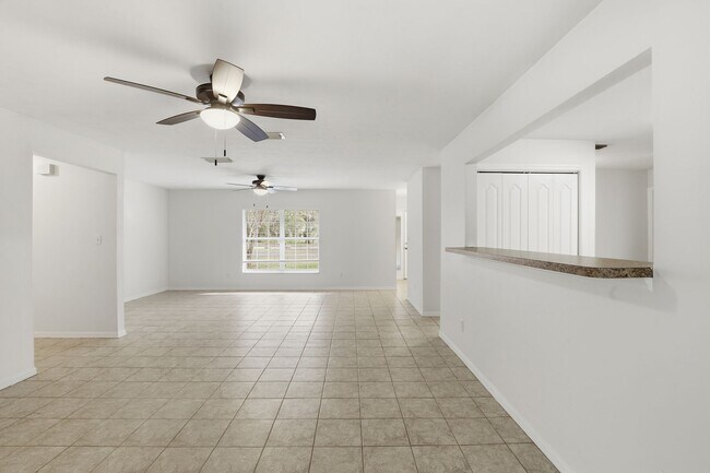 Building Photo - 3416 NW 63rd St