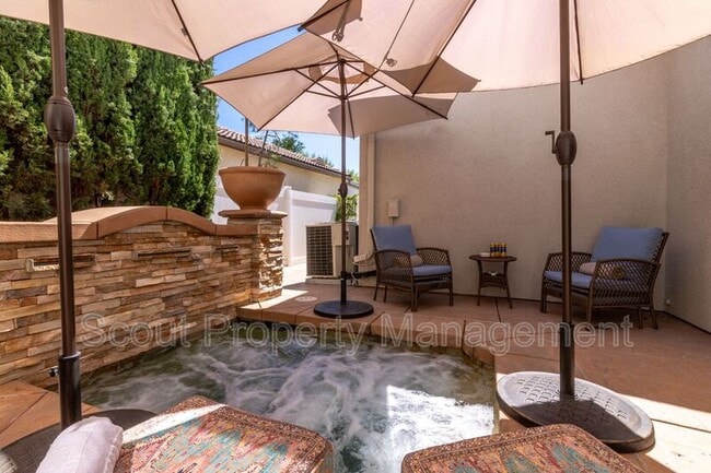 Building Photo - 40149 Balboa Dr