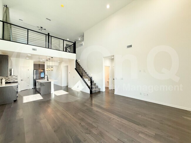 Building Photo - 9030 S 67th Dr