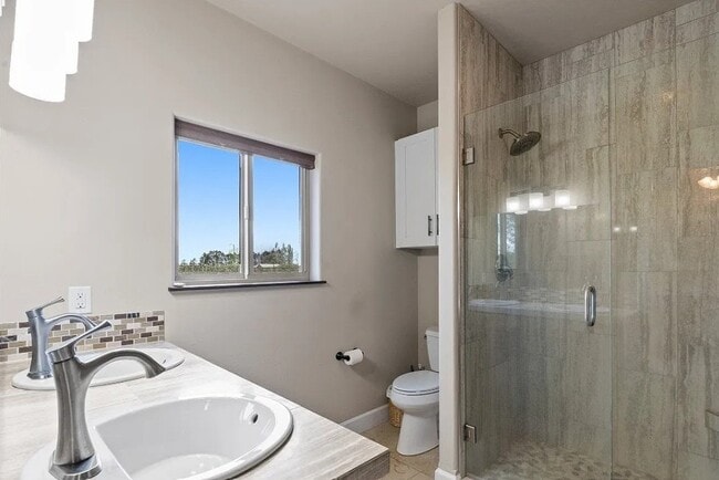 Building Photo - 481 Stubbs Ln