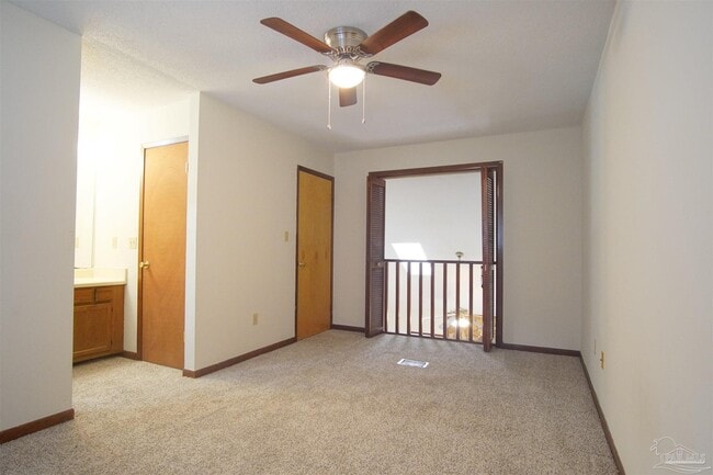 Building Photo - 7223 Lago Vista Ct