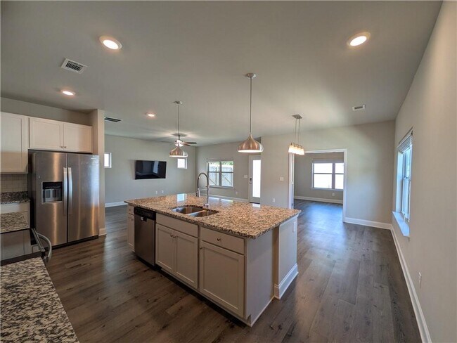 Building Photo - 3660 Salvia Dr