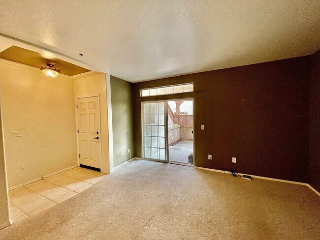 Building Photo - 310 E McCoy Ln