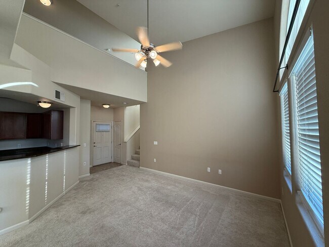 Building Photo - Sophisticated Charm in Natomas w/ $300 off 1st Month of Rent
