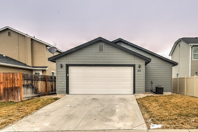 Building Photo - Single-Level Home in Meridian
