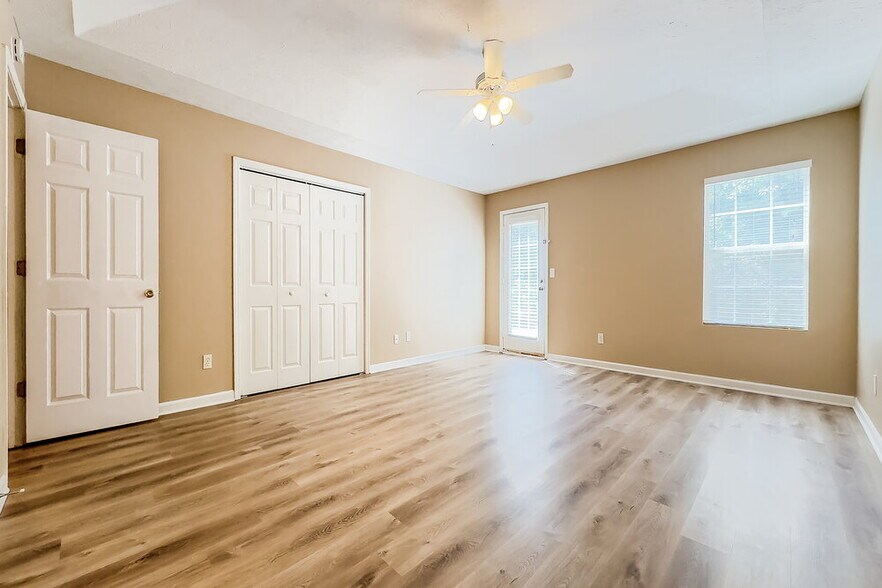 Building Photo - 1116 Kramden Ct