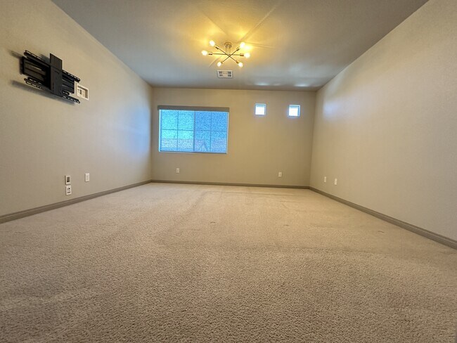 Building Photo - 10187 Lawton Ridge Ct