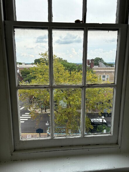 View - 10 N Main St