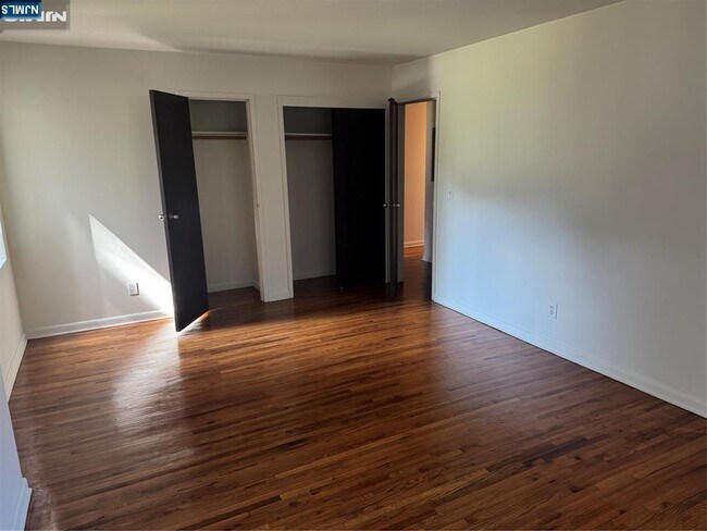 Building Photo - 107 Bellgrove Dr