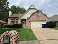 Building Photo - 3832 W Fort Worth St
