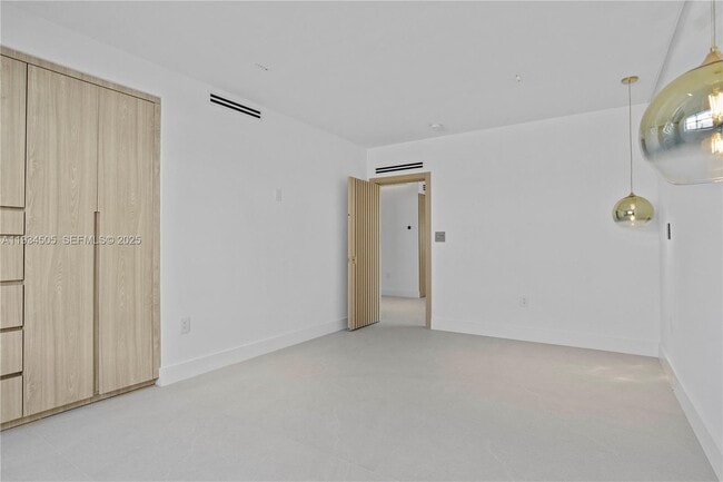 Building Photo - 1661 Daytonia Rd