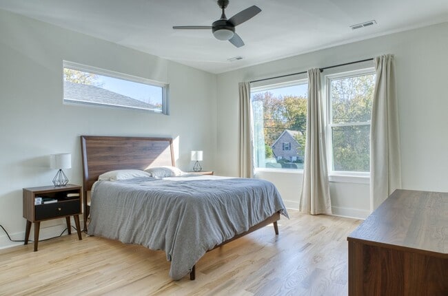 Building Photo - 96 Shields Ln