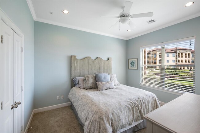 Building Photo - 17040 W Farm To Market 1097