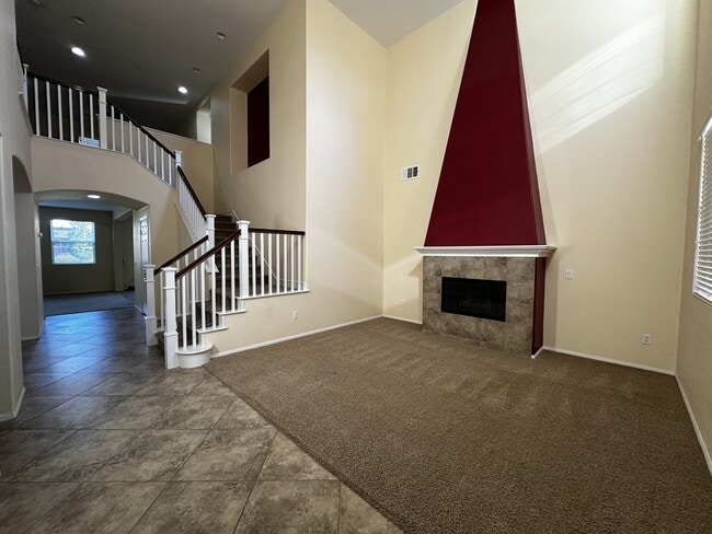 Building Photo - 1155 Polyanthus Ln