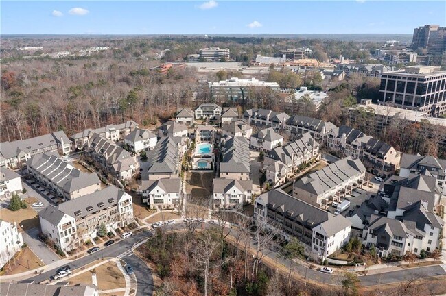 Building Photo - 6529 Beacon Dr