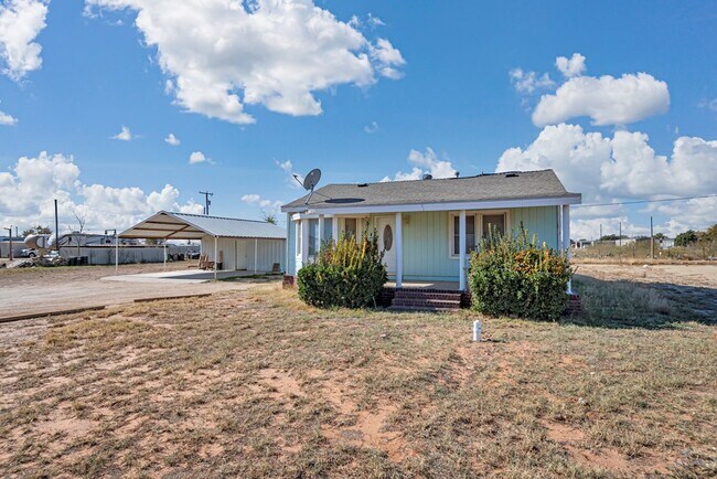 Building Photo - 3519 N Northstar Ave