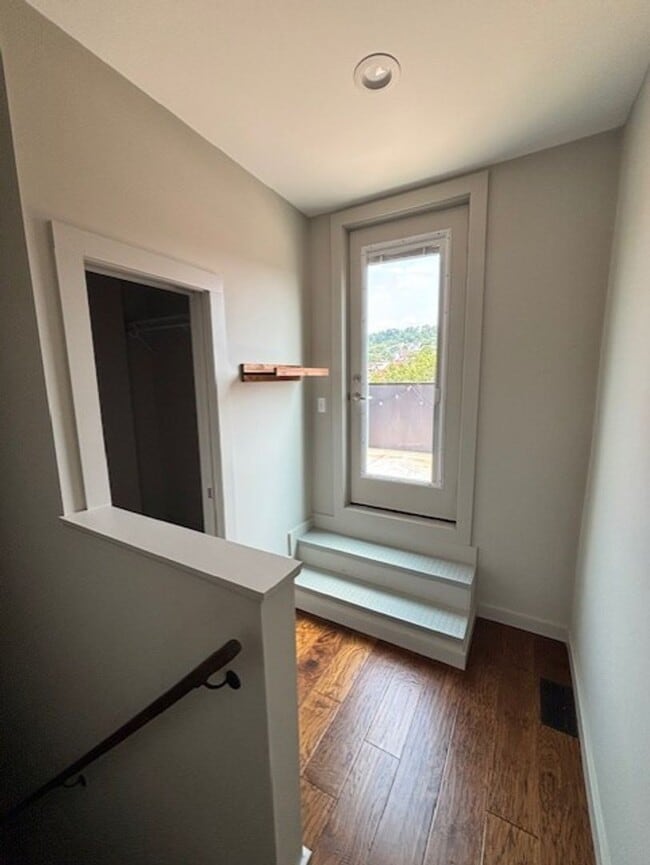 Building Photo - Beautiful Home for Rent