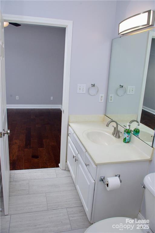 Building Photo - 917 Shearer St