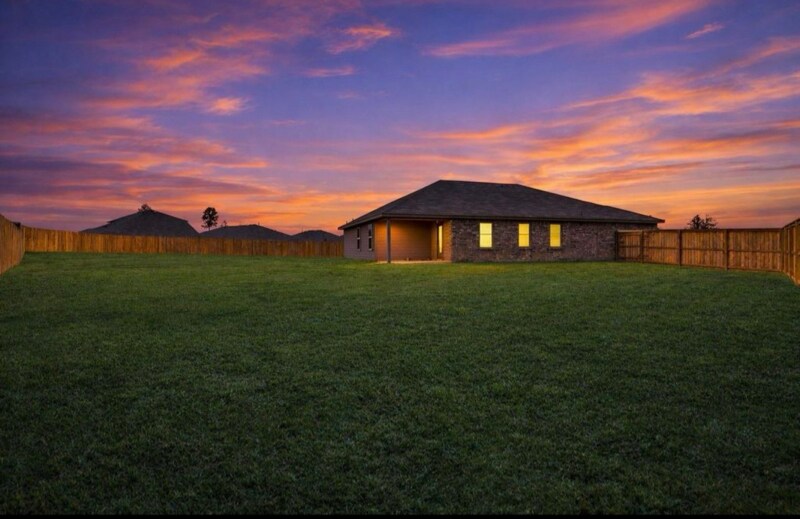 Building Photo - 21430 Sacred Grv St