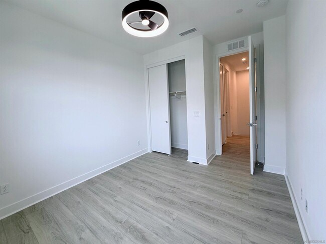 Building Photo - 2630 Everly Dr