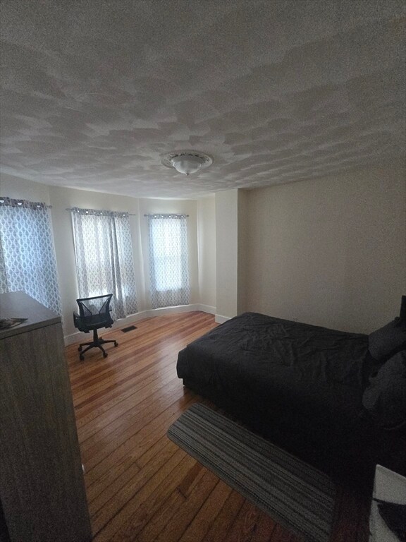 Building Photo - 68 Stanton St
