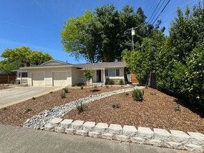 Building Photo - 1449 Gary Way