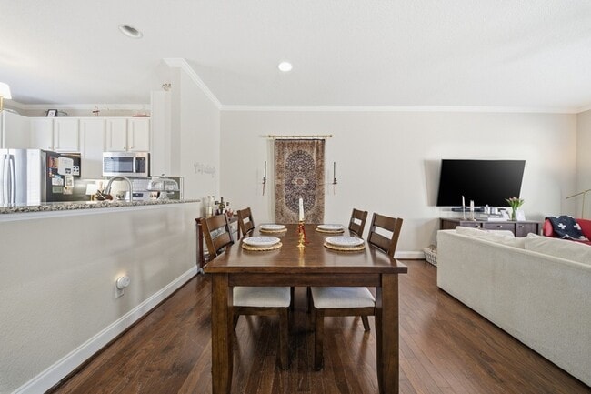 Building Photo - 544 Mill Creek Pkwy