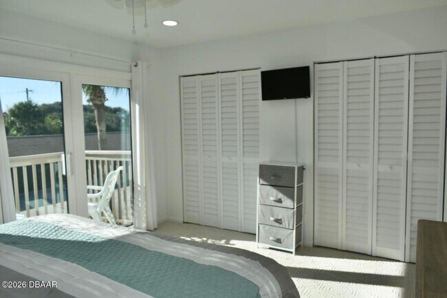 Building Photo - Furnished Townhome In Ponce Inlet!