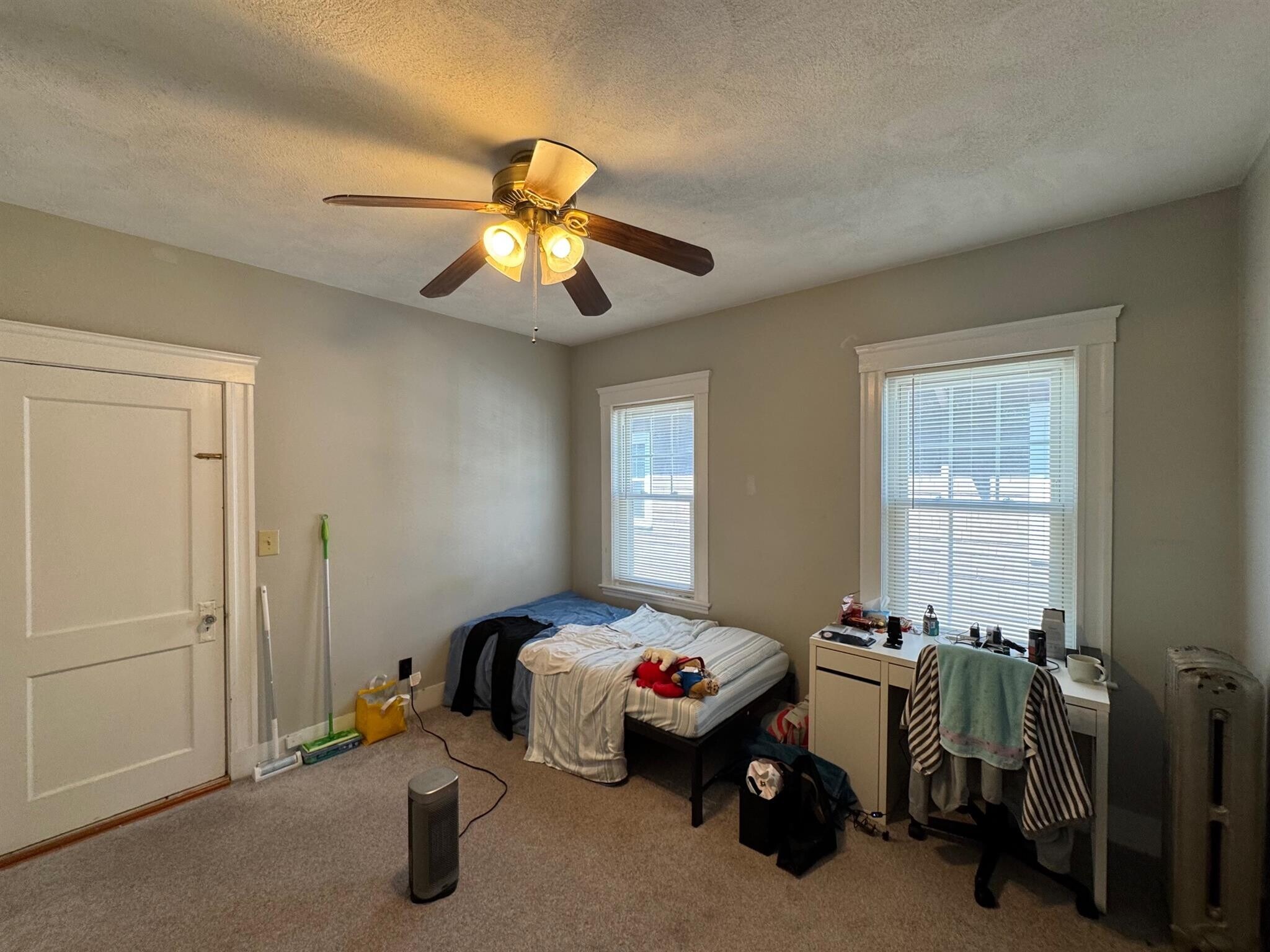 Building Photo - 20 Benton Rd