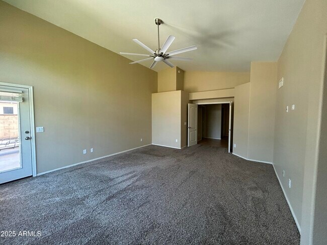 Building Photo - 2092 E Smoke Tree Rd