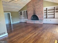 Building Photo - 4 Sorrel Dr