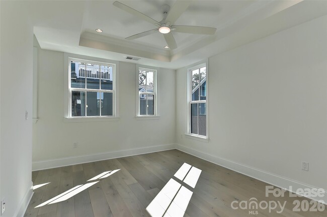 Building Photo - 4117 Selwyn Walk Ct