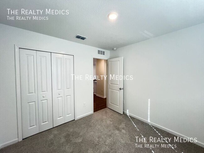 Building Photo - 1241 NW 48th Terrace