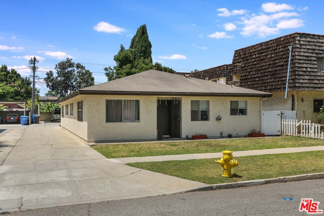 Primary Photo - 4241 La Salle Ave