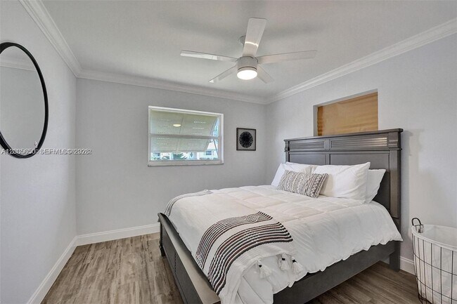 Building Photo - 6549 Sleepy Willow Way