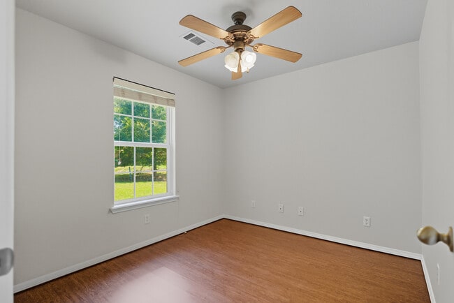 Building Photo - 2912-2914 Fairway Hamlet Ct