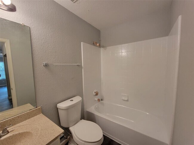 Building Photo - 111 Cermeno Cove