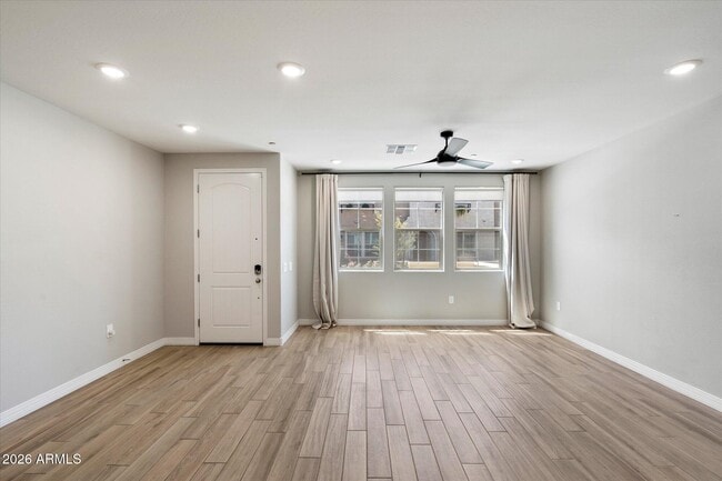 Building Photo - 1823 E Chelsea Ln