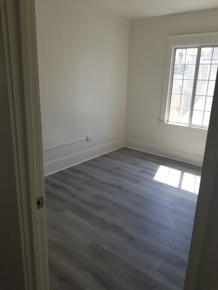 Building Photo - 1116 Magnolia Ave