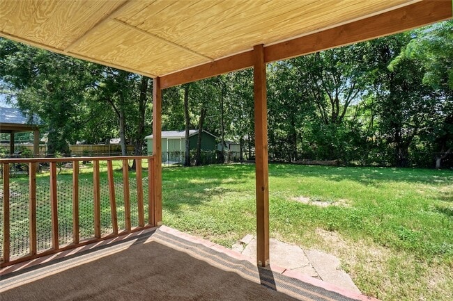 Building Photo - 1013 Irion Dr