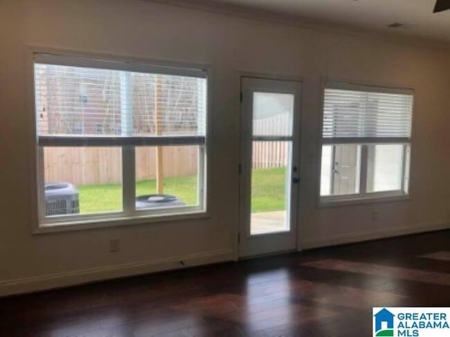 Building Photo - 4159 Lennox Wy