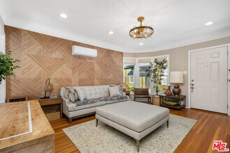 Building Photo - 1332 Ocean Park Blvd