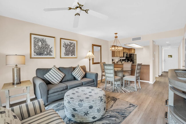 Building Photo - 600 Neapolitan Way