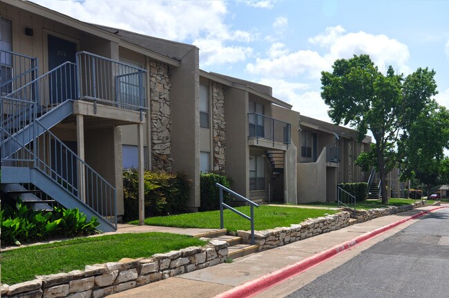 Lake Colony Apartments In Garland Texas Lake Colony Apartments In Garland Texas