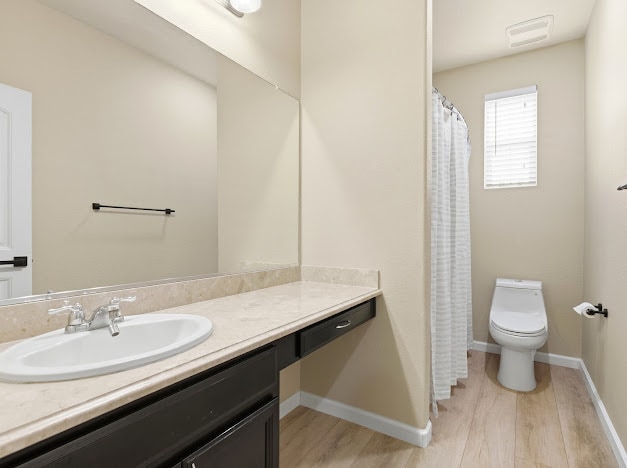 Building Photo - Spacious 3-bedroom home offering 1,785 sq ft of comfortable living space.