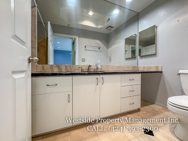 Building Photo - 3460 S Centinela Ave