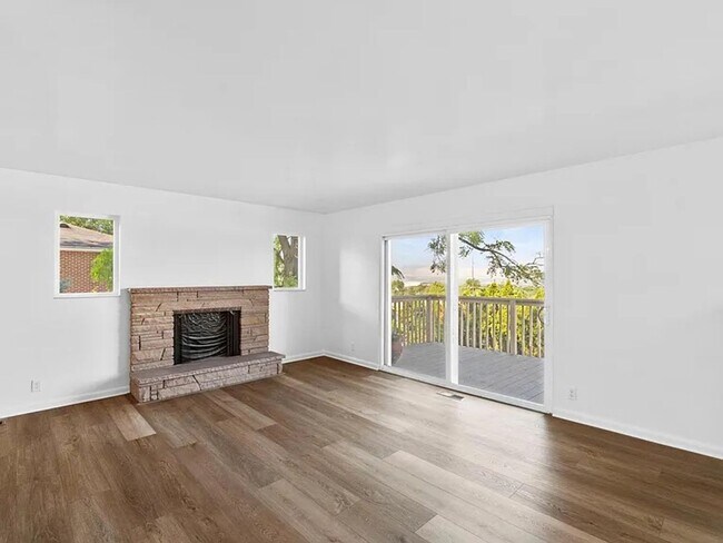 Building Photo - Renovated 4-Bedroom, 3-Bathroom Home in Millcreek
